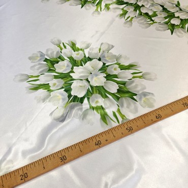 Праздничная скатерть с Тюльпанами Праздничная скатерть с Тюльпанами